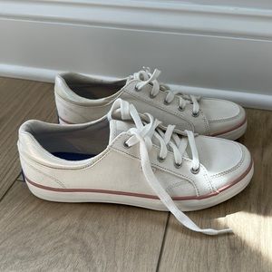 Keds Womens Center 2 Sneaker NWOT